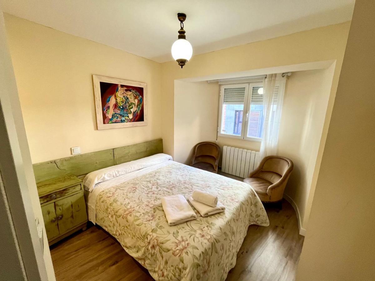 Atuaire Home Vivienda En Perfecta Ubicacion Al Lado De La Catedral De Бургос Екстер'єр фото