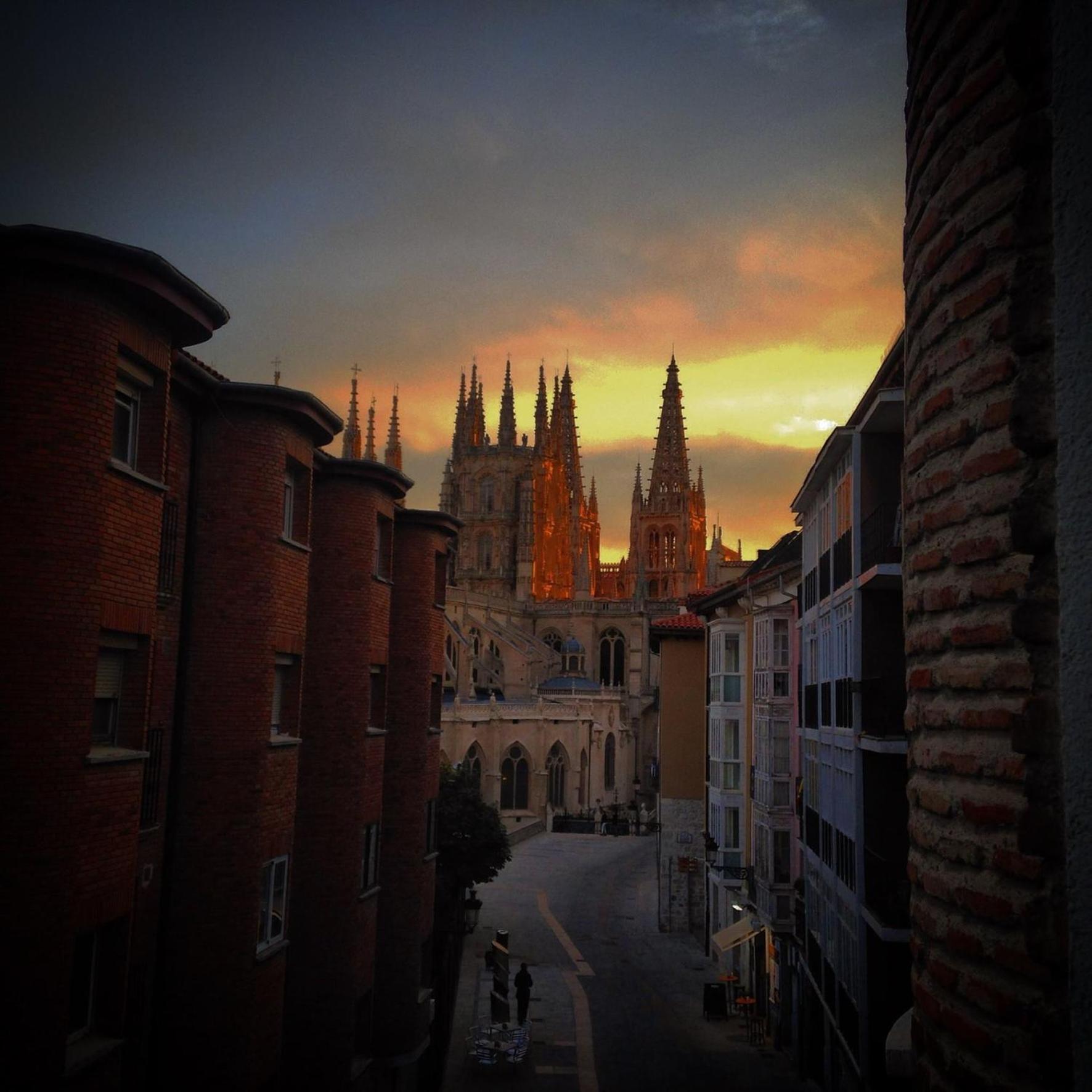 Апартаменти Vivienda En Perfecta Ubicacion Al Lado De La Catedral De Burgos Atuaire Екстер'єр фото